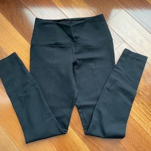 Lysse black leggings size S